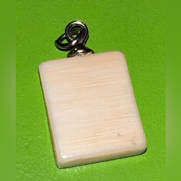 SCRIMSHAW SHIP sailing clipper? Colonial? Pirate steampunk sailor Vintage dainty - Picture 3 of 5